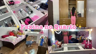 FAXINA, ORGANIZAÇÃO E TOUR DO MEU QUARTO | GUARDA-ROUPA E PENTEADEIRA 🤩✨