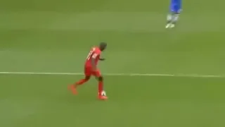 Steven Gerrard slip Liverpool vs Chelsea Demba Ba