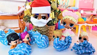 THESE ARE OUR GIFTS🎁 GIVE IT TO GRANDPA! Kids LOL SURPRISE in kindergarten Dolls cartoons DARINELKA