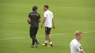 Mesut Özil: Selbst Löw erfuhr erst im Internet vom Rücktritt