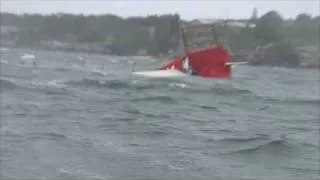 18foot skiff crashes