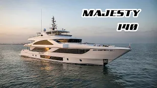 O Incrivel #Superiate Majesty 140 - Miami Yacht Show - Boat Shopping