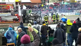 Tractorpulling Füchtorf - Spektakulärer Pull - Tractor fällt um - Simply Irresistible