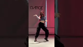 Shoong! - Lisa Dance challenge#dance challenge#tiktok#lisa#blackpink#kpop#youtubeshorts#trending