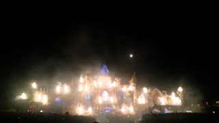 Dimitri Vegas & Like Mike play "Mammoth / Firestone" live @ Tomorrowland 2015