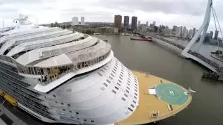 Worlds Largest Cruise Ship 'Harmony of the Seas' departing Rotterdam (Timelapse in 4K)