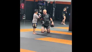 Practice Muay Thai with Kenny