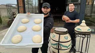 Dargin dough with meat in TANDIR - a favorite dish of tourists