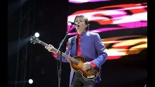 Paul McCartney : LIVE AND LET DIE  (Glastonbury 2004)