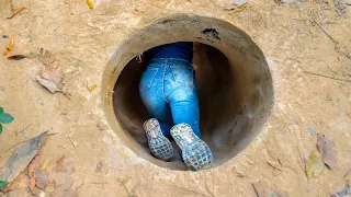 Girl Living Off Grid, Built The Most Secret Underground Home To Live in the Jungle