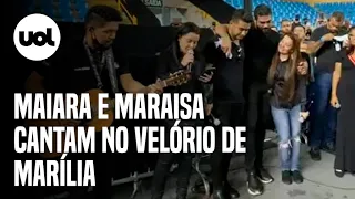 Maiara e Maraisa cantam 'Alívio' no velório de Marília Mendonça