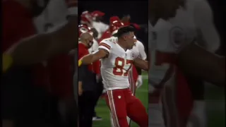 Travis Kelce dancing!