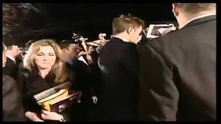 Breaking Dawn P1 Barcelona Premiere - Robert Pattinson and Taylor Lautner on Red Carpet - Part 2