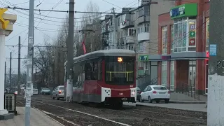 Новочеркасск. Улица Крылова. Помеха движению трамваев