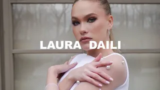 Laura Daili wedding dress Vilnius