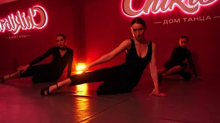 Sabrina Claudio - Unravel Me | Elina Muzafarova choreography | Frame Up Strip