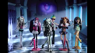 Comercial Monster High en Castellano