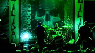 Brutal Assault 2011 -  Suicidal Tendencies - War Inside My Head