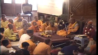 Sri Caitanya-caritamrta Antya-lila(3,51) by HH Gopal Krishna Goswami Maharaj on 1st Nov, 2017.
