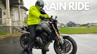 How to Ride a Motorcycle in the Rain ? Don't be scared !