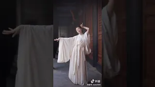 「中国风」三个版本的霍元甲你喜欢哪个？「Chinese traditional dance」Three versions of Huo Yuanjia clips which U like best?