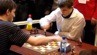 2009-11-21 GM Carlsen - GM Grischuk BLITZ Tal memorial