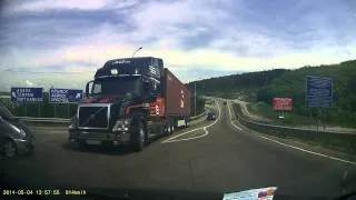 Amazing Volvo truck braking