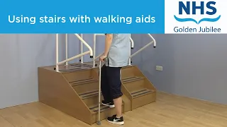 How to use the stairs with your walking aids