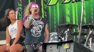 Steel Panther- Prague22.06.22 - Weenie Ride