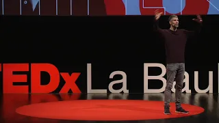 Des vers de terre et des Hommes | Bastien Sachet | TEDxLaBaule