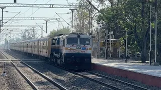 SABARMATI WDP4D 40548 Hauling Bhavnagar-Surendranagar Passenger Special