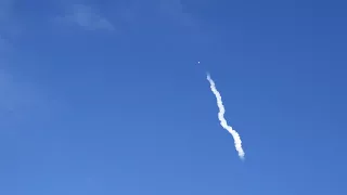 SpaceX Falcon Heavy launch - Полет сверхтяжелой ракеты Falcon от SpaceX. Космодром имени Кеннеди.