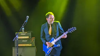 Paul Gilbert Live in Denver 2019 - Medley (Beatles/Scarified/Technical Difficulties)