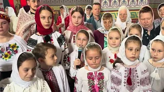 Пасха 2024# понеділок ,привітання діток # Українська Православна Церква # 4K video#м. Березне