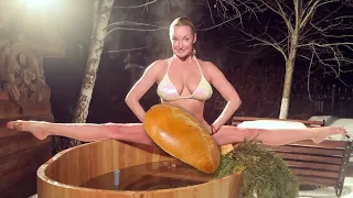 «Пирожок наружу» - видео с грязными фото Волочковой