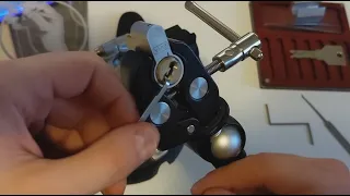 EVVA 3KS picked and gutted (unmastered with false gates)