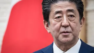 Shinzo Abe stirbt nach Anschlag bei Wahlkampfveranstaltung