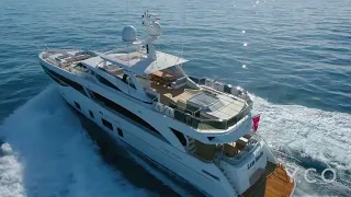 On Board Motor Yacht Princess 35m