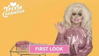 Trixie Cosmetics FIRST LOOK