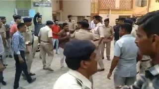 Police lathicharge mediapersons in Gujarat's Junagadh, probe ordered