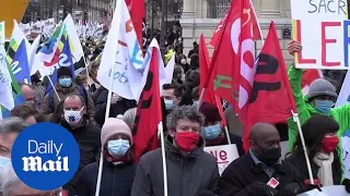 France Covid-19: Paris students and teachers protest government's handling of pandemic