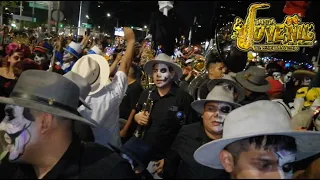 Banda Juvenil del peñon de los Baños en el desfile de Catrinas de la Ciudad de Mexico
