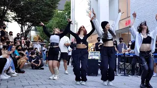 BLACK MIST. DYNAMIC SUPERB INTERACTIVE BUSKING. HONGDAE STREET.