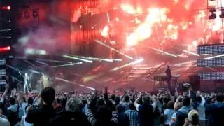 Johnny Hallyday Stade de France 17 Juin 2012 - Intro - Allumer le feu