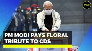 PM Modi Pays Last Respects To CDS Bipin Rawat, His Wife & 11 Others | Chopper Crash