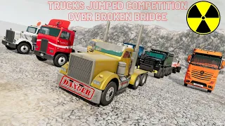 BeamNG.drive - Trucks Jumped Competition Over Broken Bridge of Desert Road