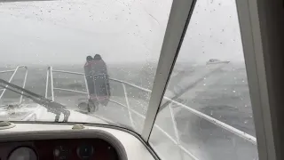 Nimbus in strong wind Commander 380 in strong wind Norway