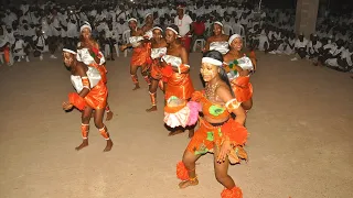 My cultural dance performance in NYSC camp Adamawa State. Akwacross cultural dance.