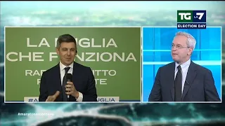 Enrico Mentana a Paolo Celata: "Che ridi? Fitto arrivato in albergo? Ha preso una matrimoniale?"