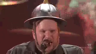 Fall Out Boy   We Didnt Start the Fire   Live  iHeartradio Music Festival 2023 Personalizar